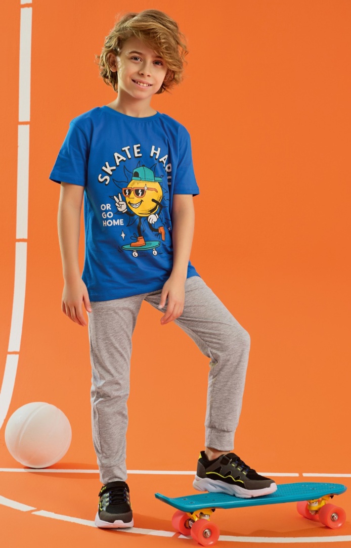 Oğlanlar üçün pijama Riley